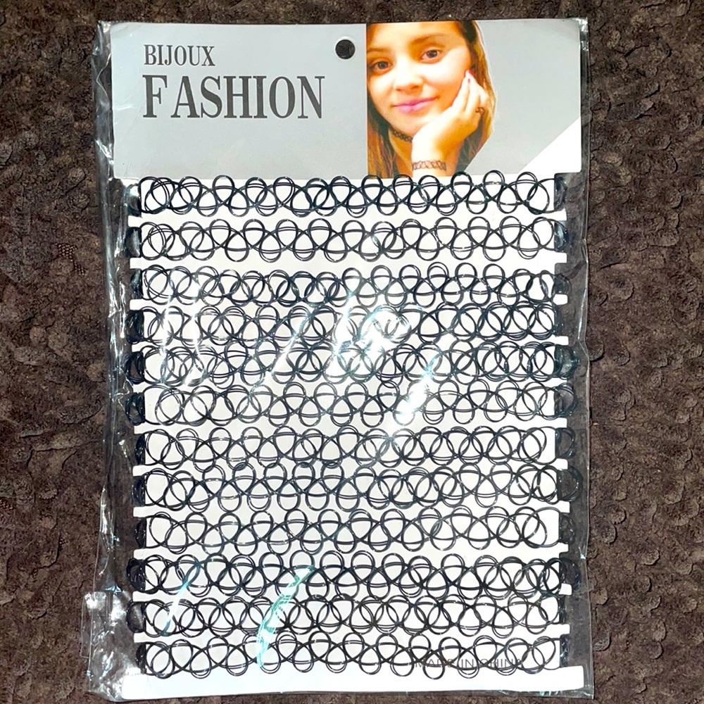 Tattoo necklaces - 12 pack